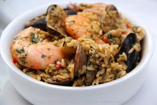 Ecuadorian Food - Arroz Marinero (Seafood Rice)