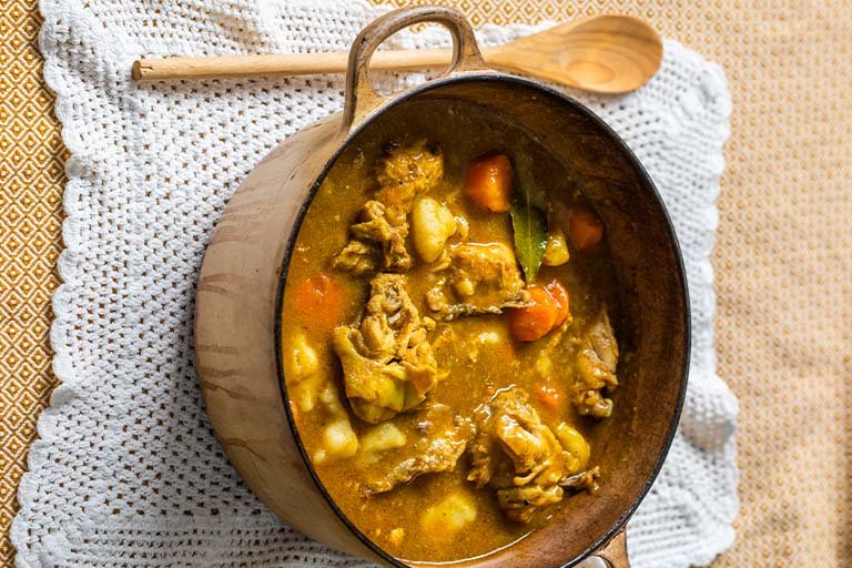 Eswatini Food - Sishibo Senkhukhu (Hearty Chicken Stew)