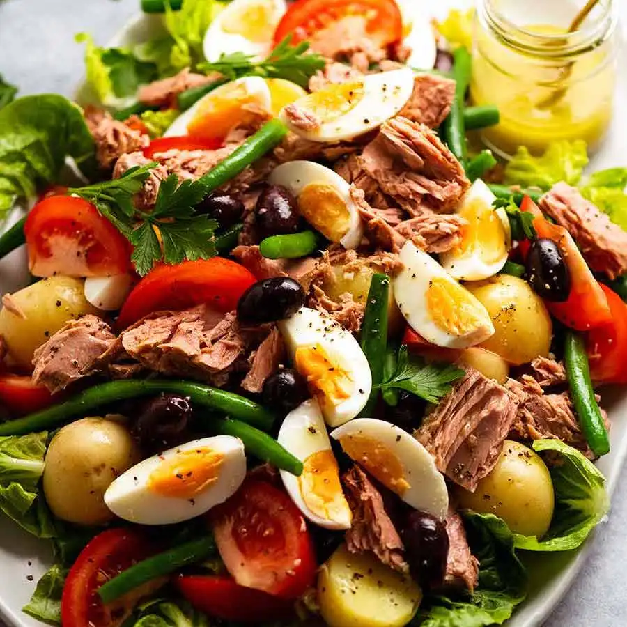 French Food - Salade Niçoise