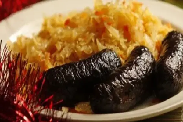 Estonian Cuisine - Verivorst with Mulgikapsad (Blood Sausage)
