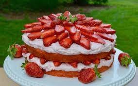 French Polynesian Food - Strawberry Cake