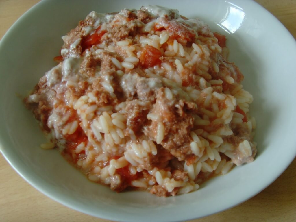 Papua New Guinea Cuisine - Bully Beef and Rice