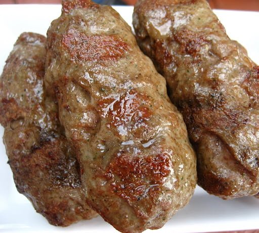 Romanian Recipe – Mici (Grilled Sausages)