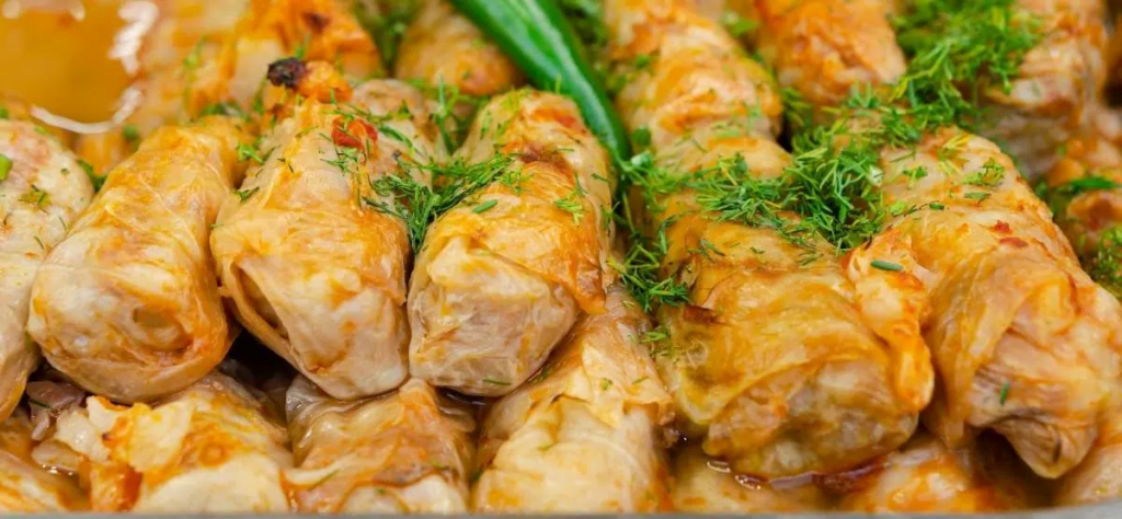 Romanian Cuisine – Sarmale (Cabbage Rolls)