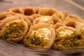 Saudi Arabian Food – Qatayef