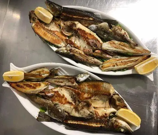 Albanian Cuisine - Peshk në zgarë