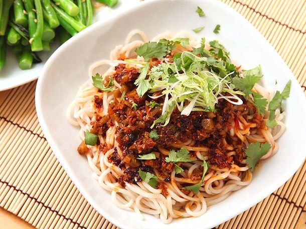 Chinese Vegan Food - Vegan Dan Dan Noodles