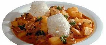 Bolivian Food - Picante de Pollo (Spicy Chicken)