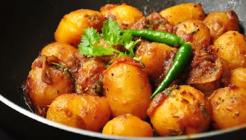 Bangladesh Food - Bengali Aloo Dum