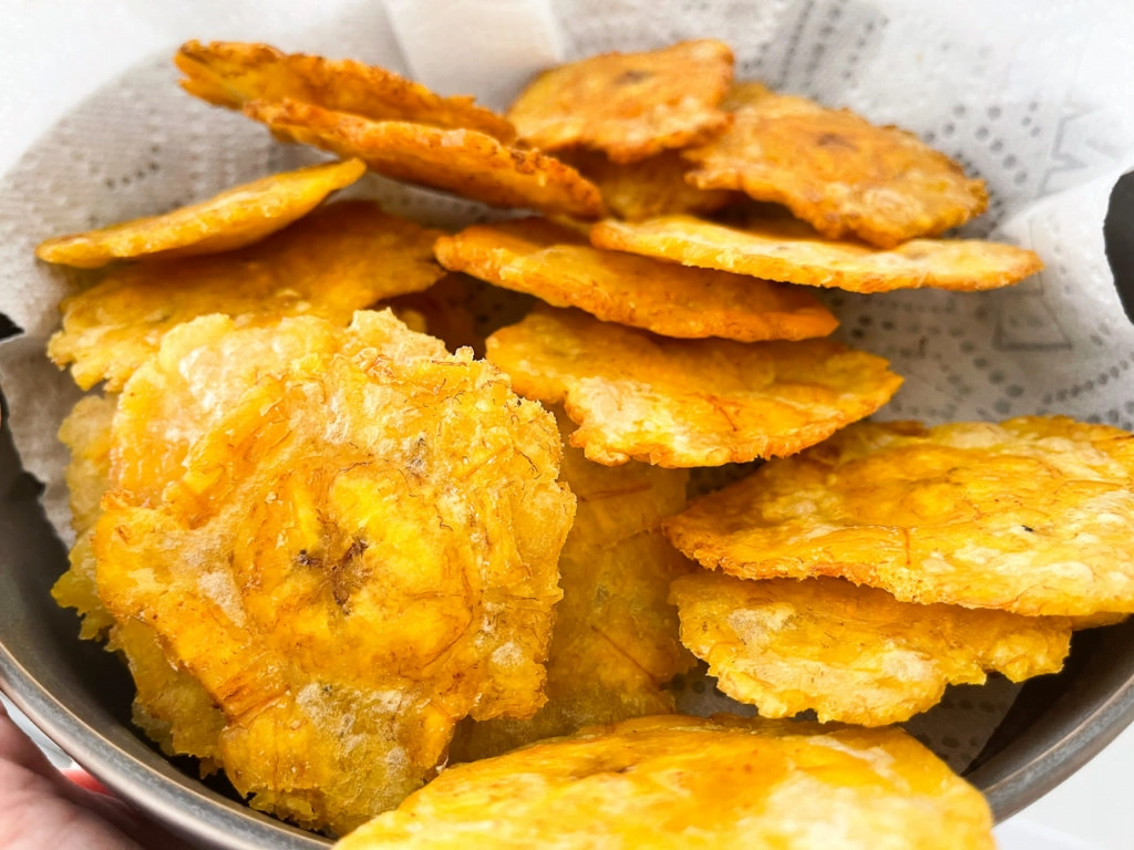 Columbian Food - Patacones: Crispy Fried Plantains