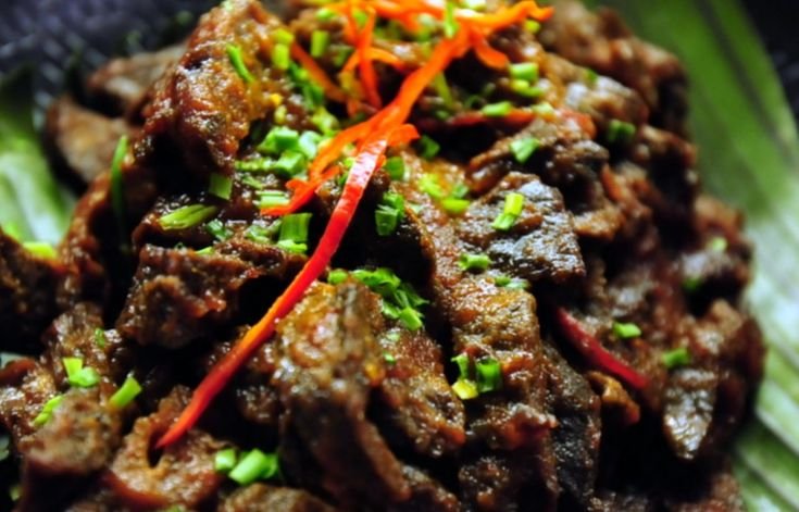 Bruneian food - Hati Buyah (Beef Lungs)