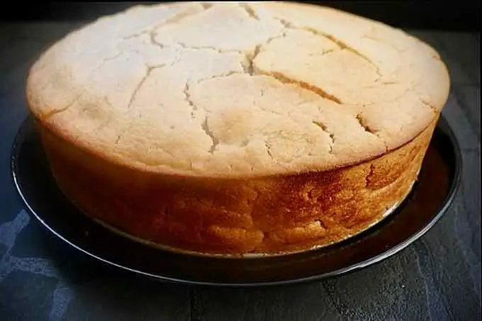 Comoros Food - Mkatra Siniya (Spice Cake) 