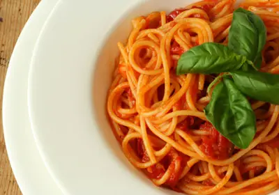 Croatian Food - Manistra Na Pome (Pasta with Tomato Sauce) 